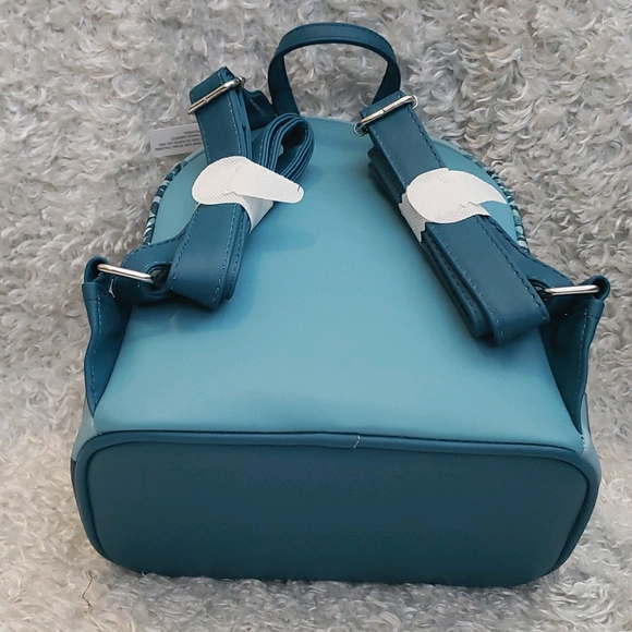 NWT Loungefly Robin Hood Mini Backpack - Picture 4 of 12